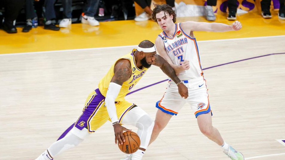 关于詹姆斯关键节点爆冷，巴黎圣日耳曼带队取胜！的信息